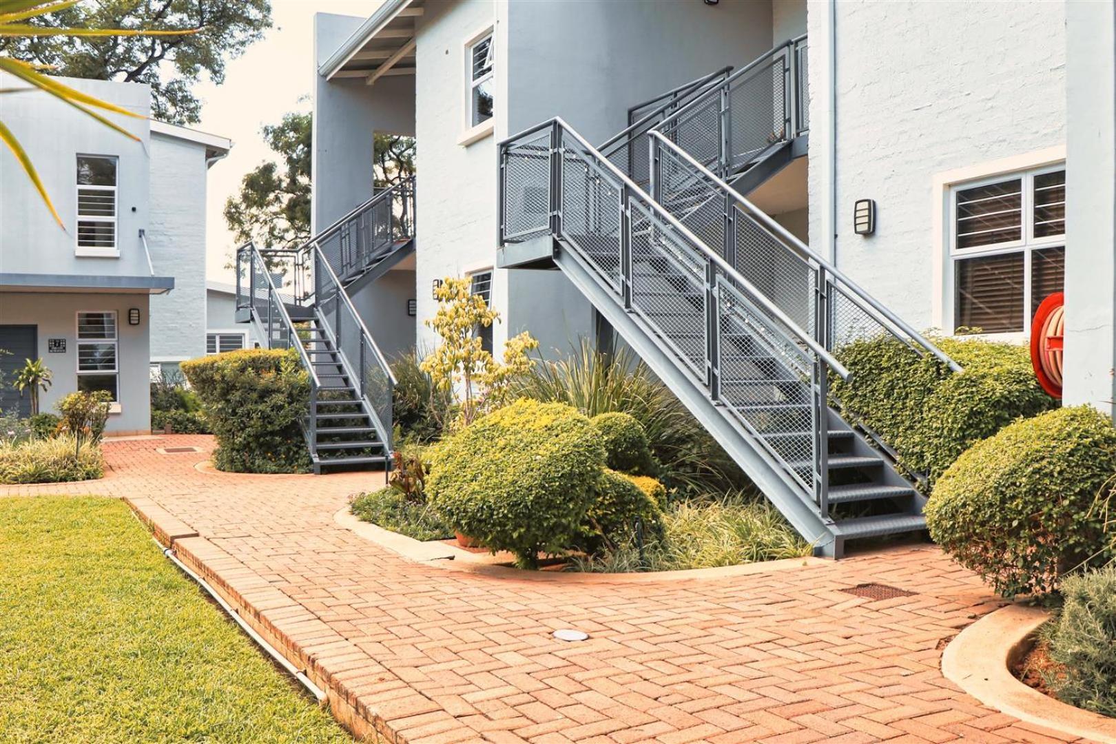 Apartments @ 125 ハボローネ エクステリア 写真